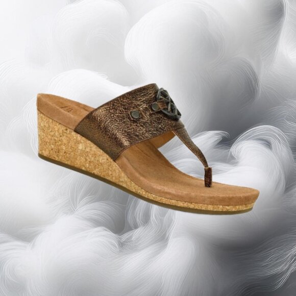 UGG Briella Pony Brown Bronze Wedge Thong Sandal, Size 10 - Picture 3 of 9